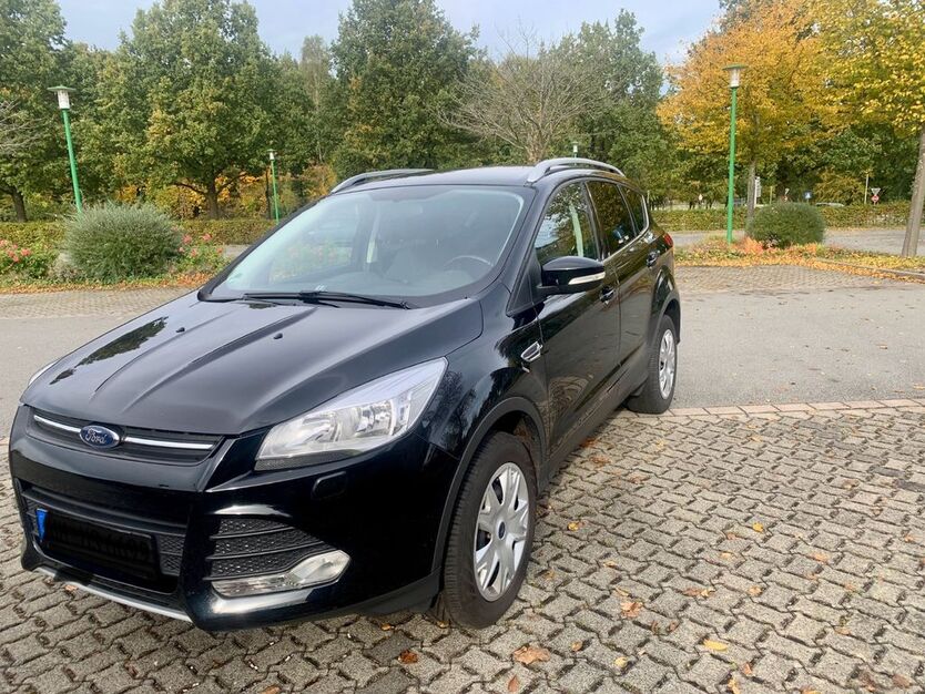 Ford Kuga 128.000 km 8.500 € Hamburg 21075