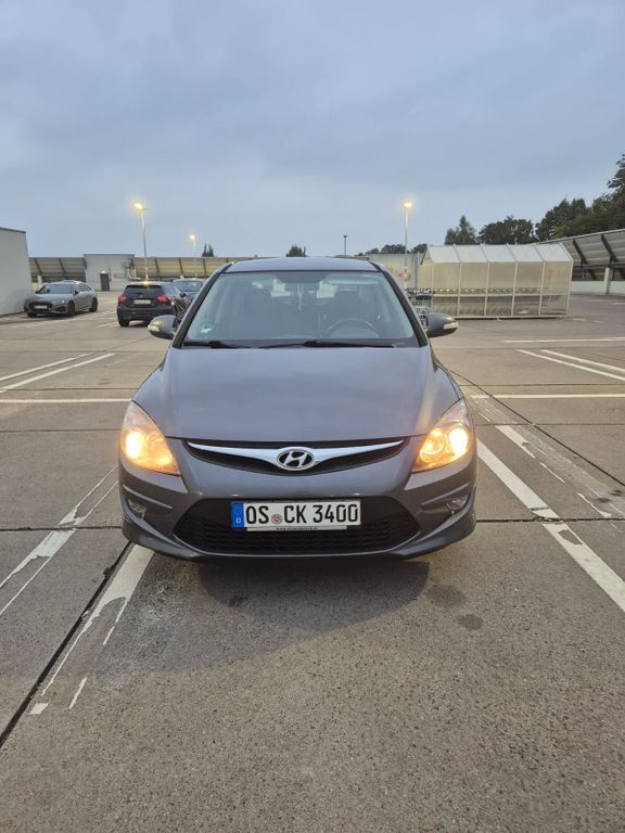 Hyundai i30 257.000 km 2.000 € Bohmte 49163