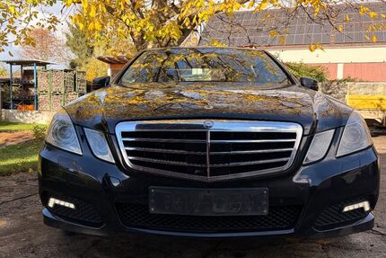 Mercedes-Benz E 350 274.529 km 9.900 &euro; Möttingen 86753