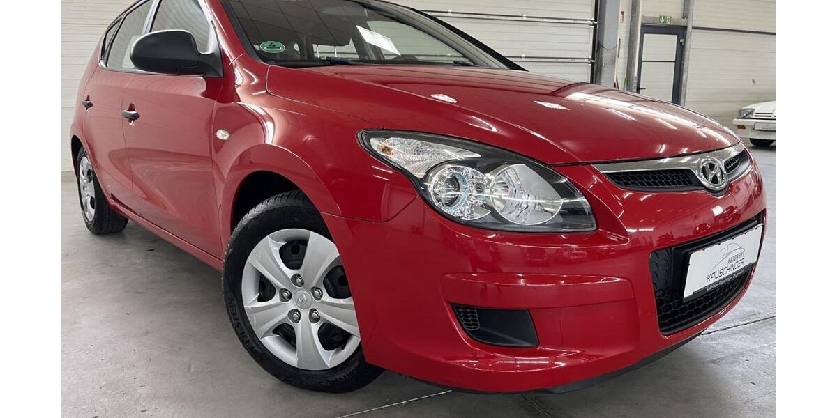 Hyundai i30 110.977 km 4.980 &euro; Deggendorf 94469