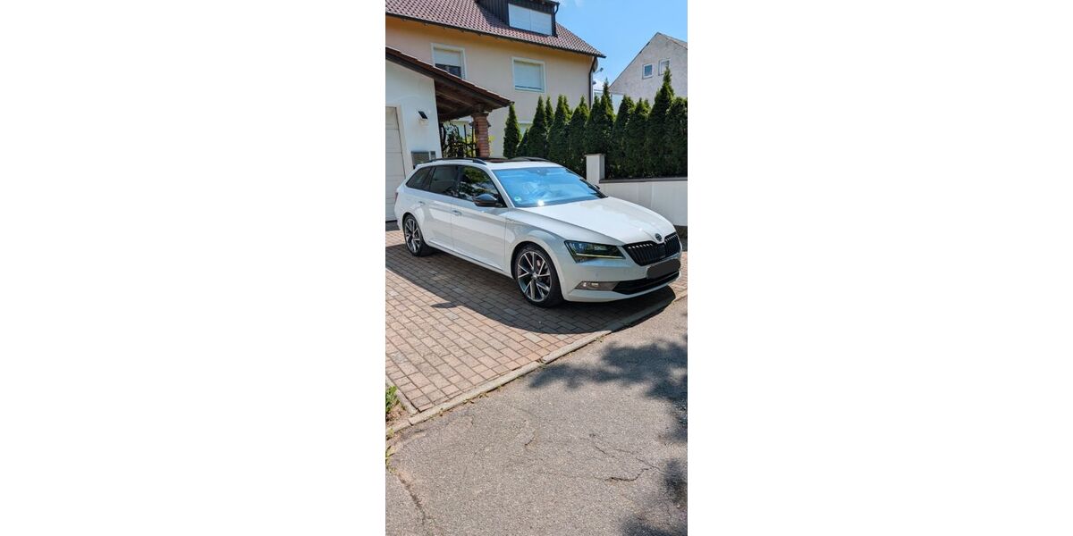 Skoda Superb 180.000 km 17.900 &euro; Neutraubling 93073