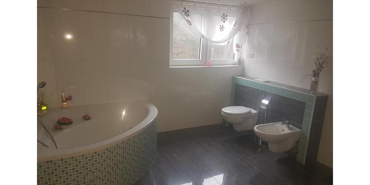 Haus zu Miete 7 zimmer