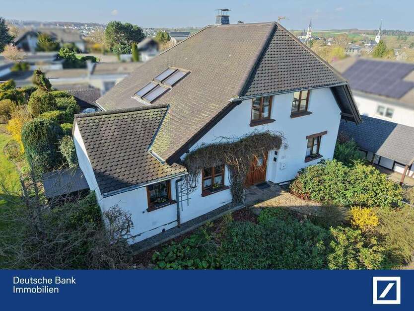 Haus zum Kaufen in Kastellaun 325.000 € 127.98 m²