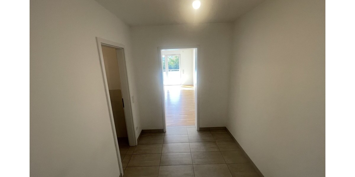 Moderne 2-Zimmer-Wohnung mit großzügiger Wohnküche, großem Balkon und TG-Stellplatz - 2- Bad Honnef | Angebot:27655489