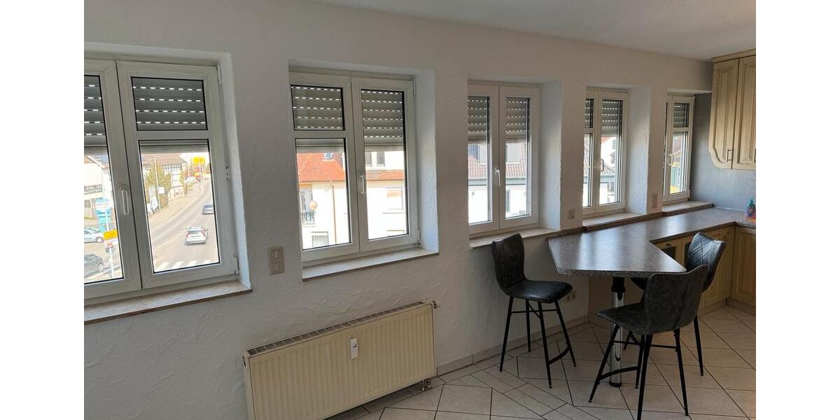 Etagenwohnung Rielasingen-Worblingen Worblingen - 3.5 Zimmer, 90 m&sup2;, 310.000&euro; | Angebot:26048611