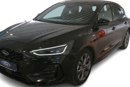 Ford Focus 4.900 km 33.980 € Braubach 56338
