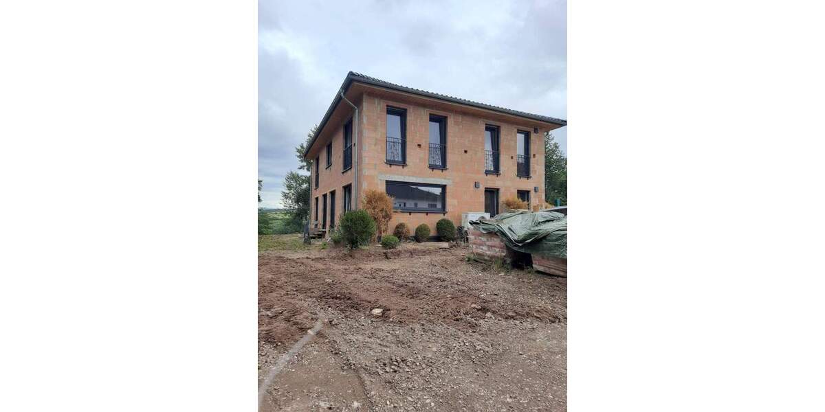 Einfamilienhaus Duderstadt Hilkerode - 8 Zimmer, 196 m&sup2;, 380.000&euro; | Angebot:25278052