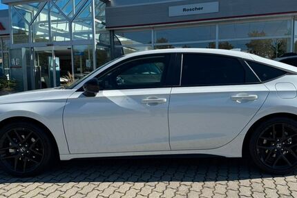 Honda Civic 1.500 km 34.990 &euro; Bautzen 02625