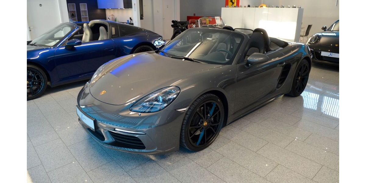 Porsche Boxster 22.547 km 74.880 € Otterfing 83624