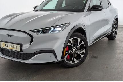 Ford Mustang Mach-E 30.200 km 31.860 € Düsseldorf 40599