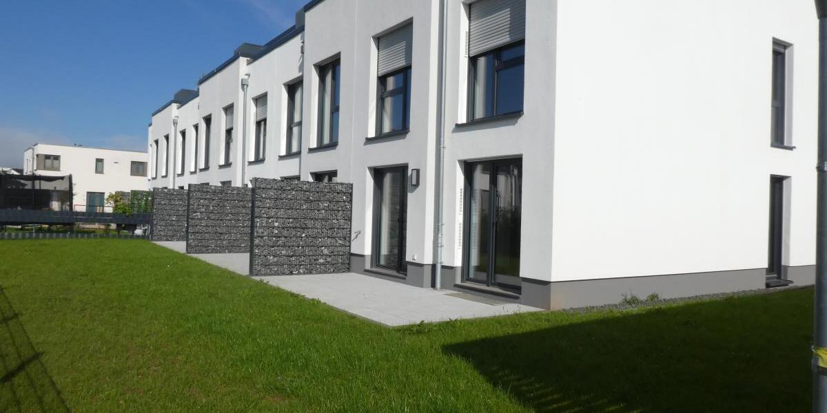 Tarforster Höhe-Passivhäuser mit schöner Dachterrasse, KFW 40 Familenförderung ab 0,01 % möglich - Reihenhaus Trier Kürenz | Angebot:25281255