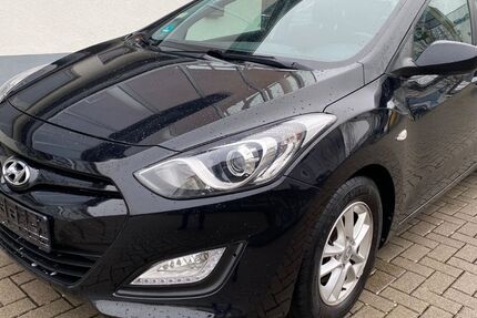 Hyundai i30 125.000 km 6.100 &euro; Osthofen 67574