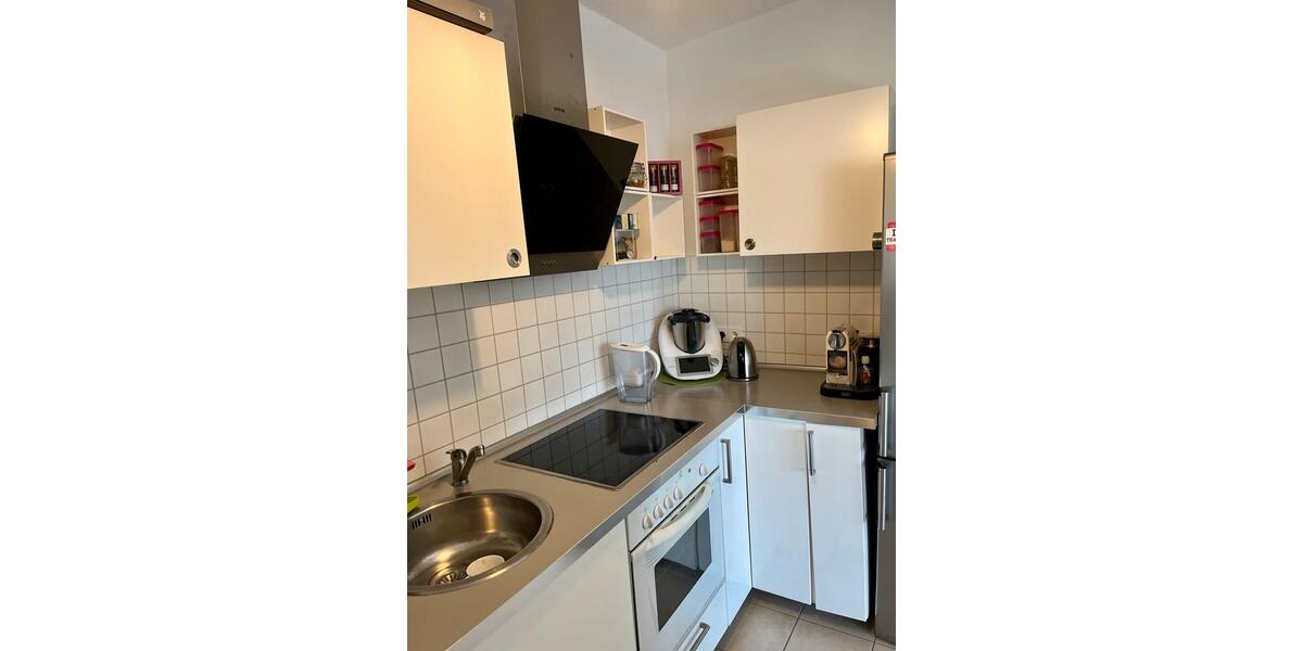Dachgeschoßwohnung Düsseldorf Stadtbezirk 8 - 2 Zimmer, 56 m&sup2;, 1.300&euro; | Angebot:25392994