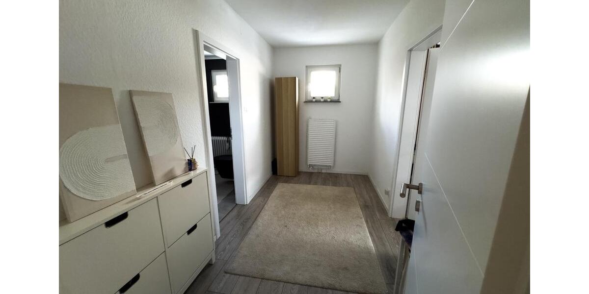 Haus in Meimbressen zum 01.04., 156 qm, 5 Zimmer, großer Garten 5 zimmer