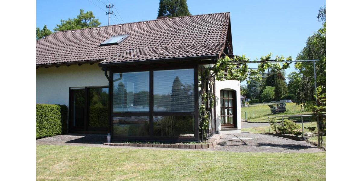 Einfamilienhaus Hachenburg - 6 Zimmer, 203 m&sup2;, 1.420&euro; | Angebot:26410432