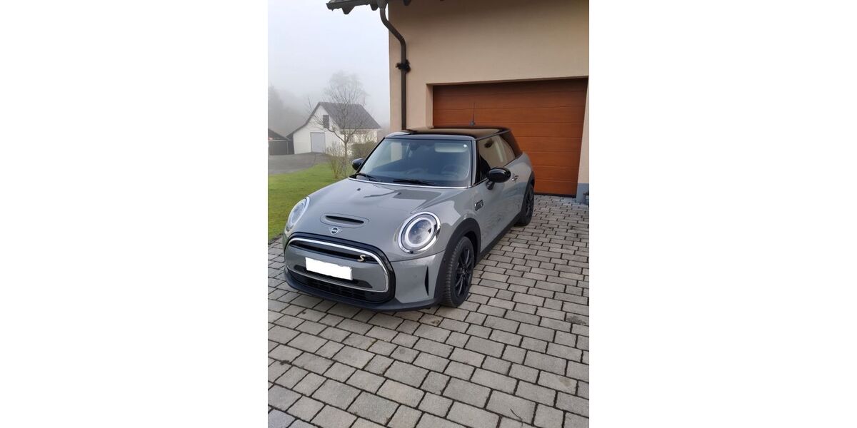 Mini Cooper SE 78.000 km 16.800 &euro; Hirz-Maulsbach 57635