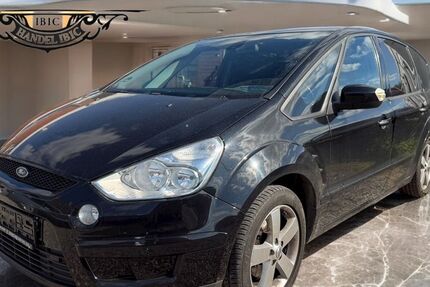 Ford S-Max 201.000 km 4.999 € Lübeck 23560