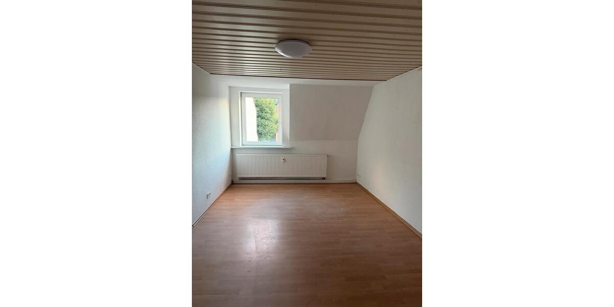 Mehrfamilienhaus, Wohnhaus Aue-Bad Schlema Bad Schlema - 18 Zimmer, 330 m&sup2;, 265.000&euro; | Angebot:27442905