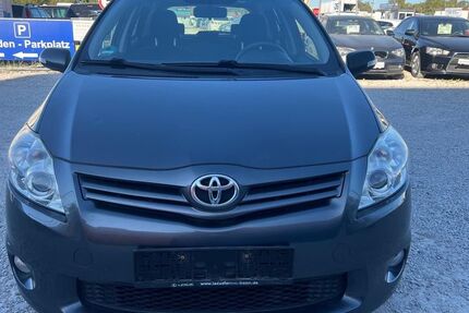 Toyota Auris 140.000 km 4.900 € München 81829