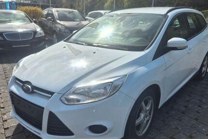 Ford Focus 272.000 km 1.990 &euro; Boppard/Bad Salzig 56154