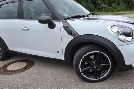 Mini Countryman S (Cooper) 135.000 km 8.700 &euro; Hallbergmoos 85399