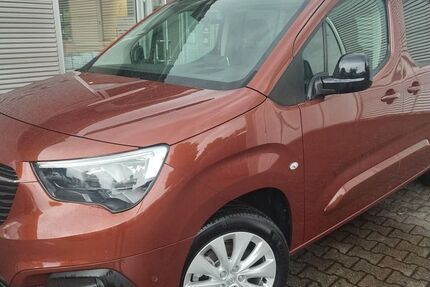 Opel Combo Life 7.988 km 21.450 &euro; Brandenburg an der Havel 14772