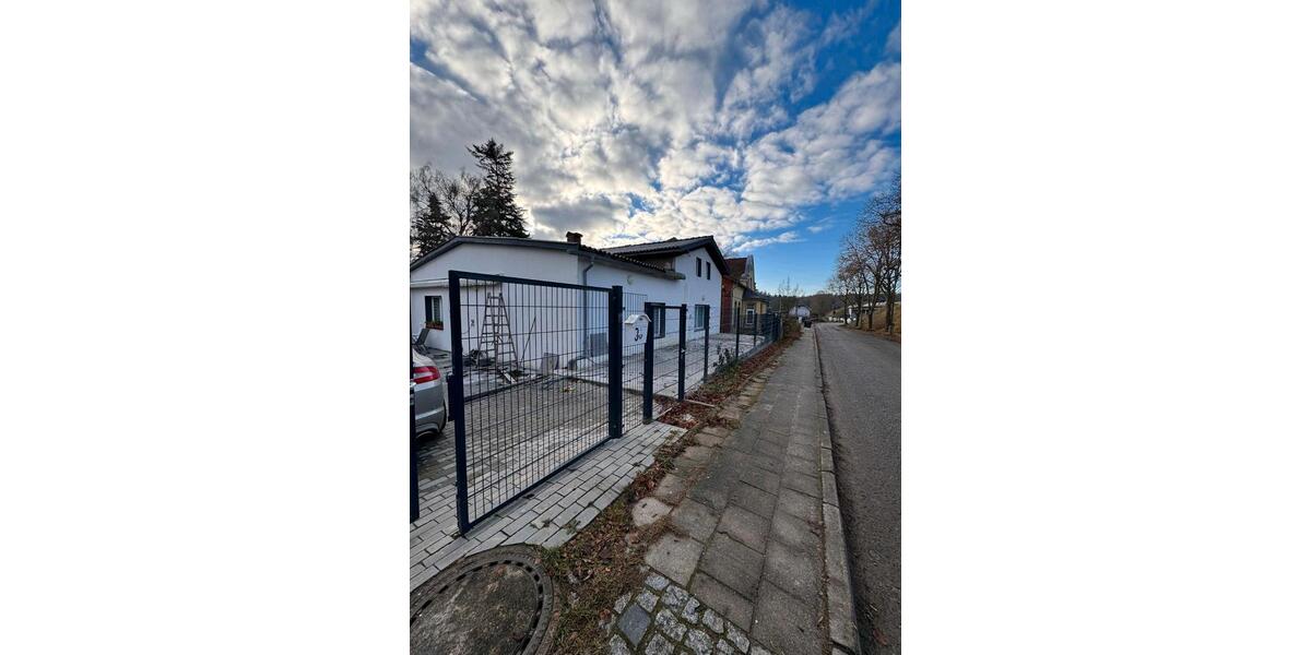 Einfamilienhaus Lalendorf - 6 Zimmer, 150 m&sup2;, 110.000&euro; | Angebot:27085130