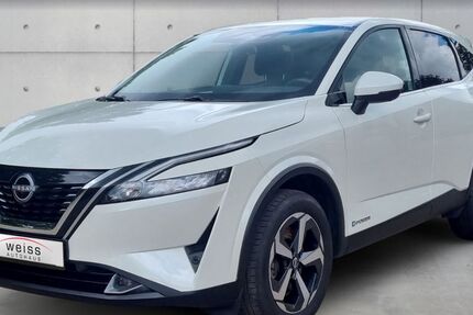 Nissan Qashqai 66.400 km 23.990 &euro; Wingst 21789