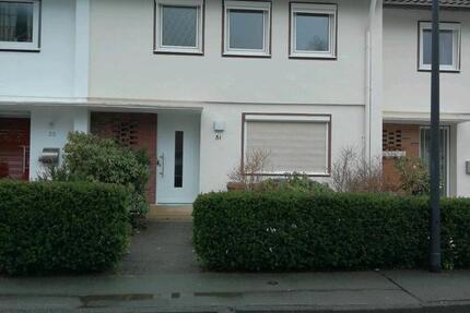 Haus Bad Berleburg - 5 Zimmer, 140 m&sup2;, 950&euro; | Angebot:26335414