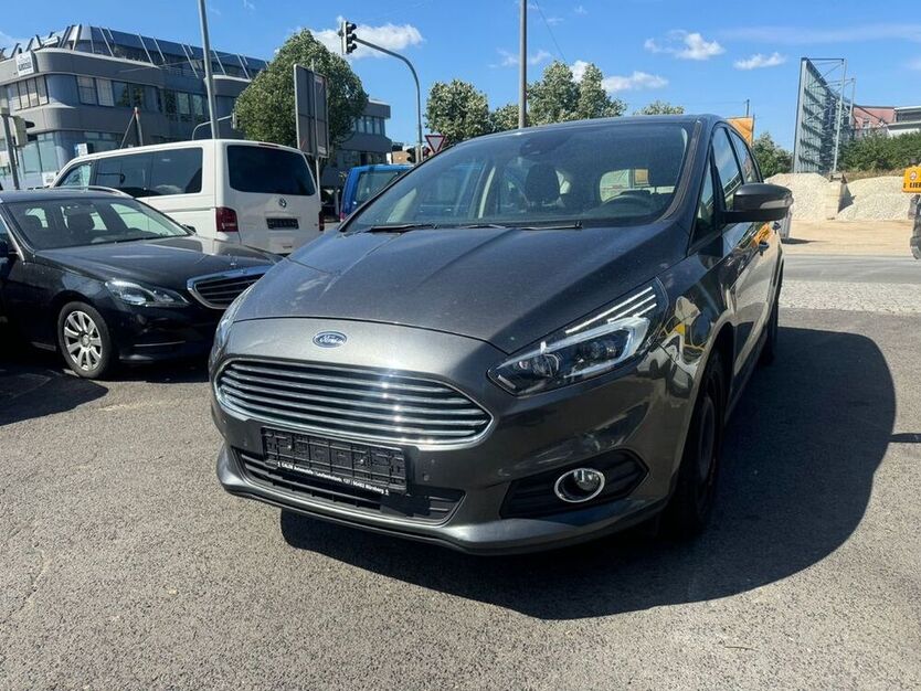 S-Max