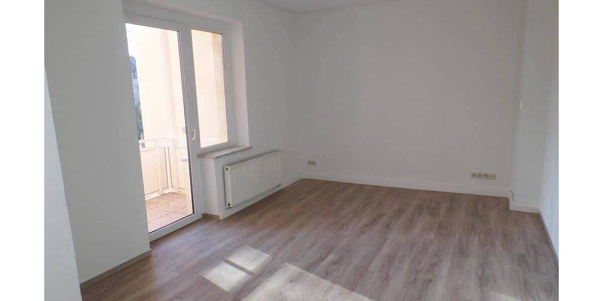 Etagenwohnung Chemnitz Ebersdorf - 3 Zimmer, 74 m&sup2;, 445&euro; | Angebot:26869120