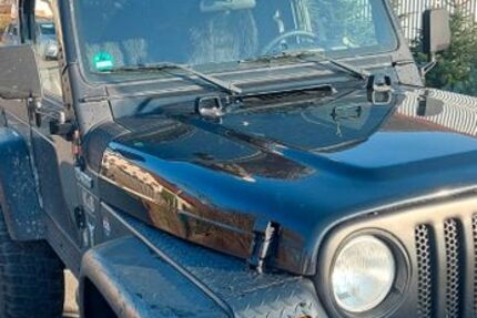 Jeep Wrangler 140.000 km 9.999 &euro; Offenau 74254