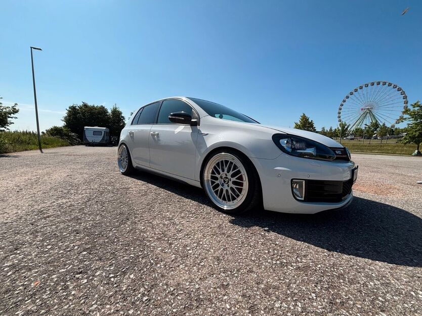 VW Golf 80.000 km 12.800 € Kupferzell 74635