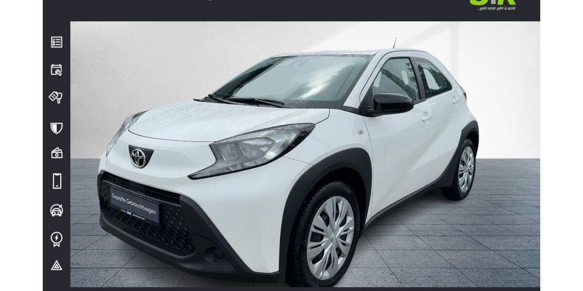 Toyota Aygo (X) 20.850 km 17.990 &euro; Buchholz 21244