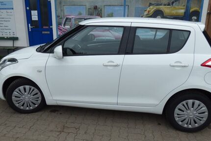 Suzuki Swift 65.000 km 7.300 &euro; Klockenhagen 18311