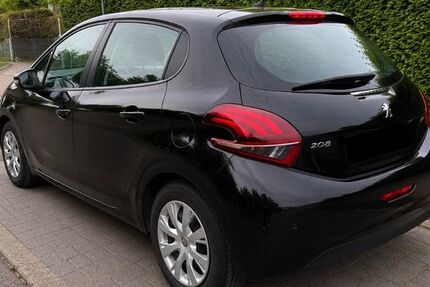 Peugeot 208 82.000 km 6.500 &euro; Remseck 71686
