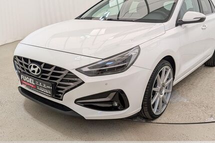 Hyundai i30 77.290 km 13.469 &euro; Chemnitz - Mittelbach 09224