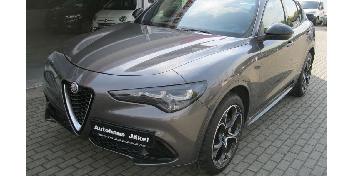 Alfa Romeo Stelvio 25.500 km 39.900 &euro; Neustadt/Orla 07806
