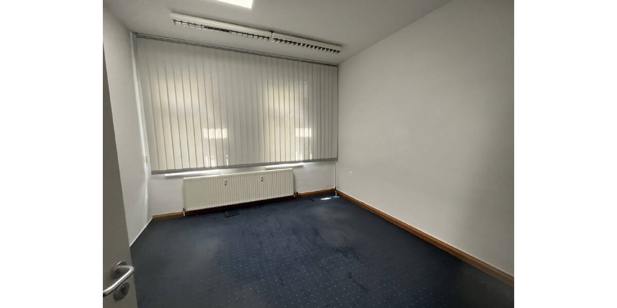 Gewerbeobjekt Chemnitz Adelsberg - 8 Zimmer, 1.950.000&euro; | Angebot:25734688