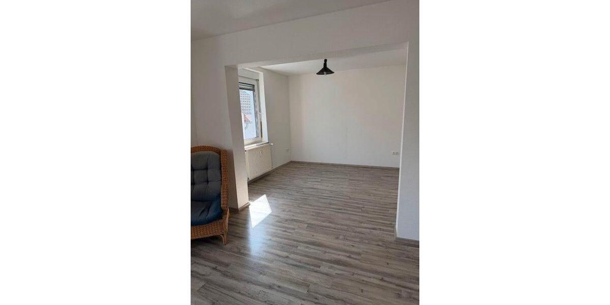 Mehrfamilienhaus, Wohnhaus Bad Wildungen - 6 Zimmer, 150 m&sup2;, 175.000&euro; | Angebot:26612296