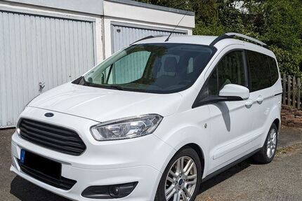 Ford Tourneo Courier 94.000 km 9.500 &euro; Marburg 35039