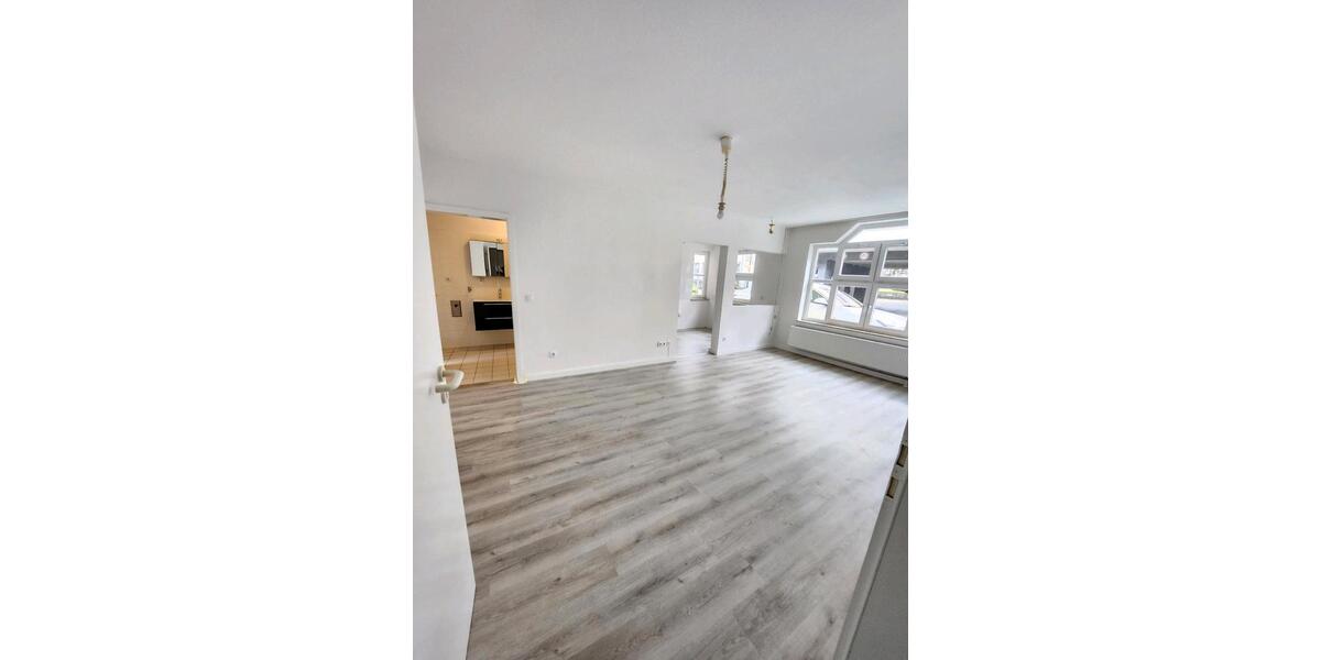 Etagenwohnung Bad Hersfeld - 2 Zimmer, 62 m&sup2;, 695&euro; | Angebot:27599894