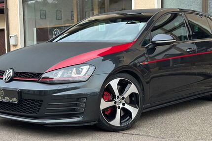 VW Golf 81.600 km 17.900 € Jagstzell 73489