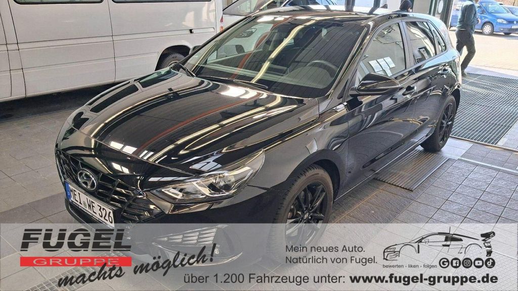 Hyundai i30 21.520 km 16.499 &euro; Freiberg 09599