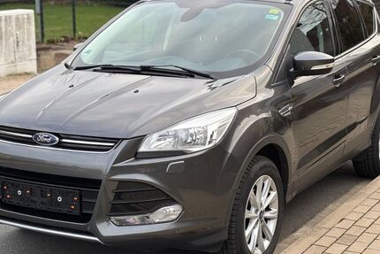 Ford Kuga 193.900 km 7.499 &euro; Bielefeld 33719