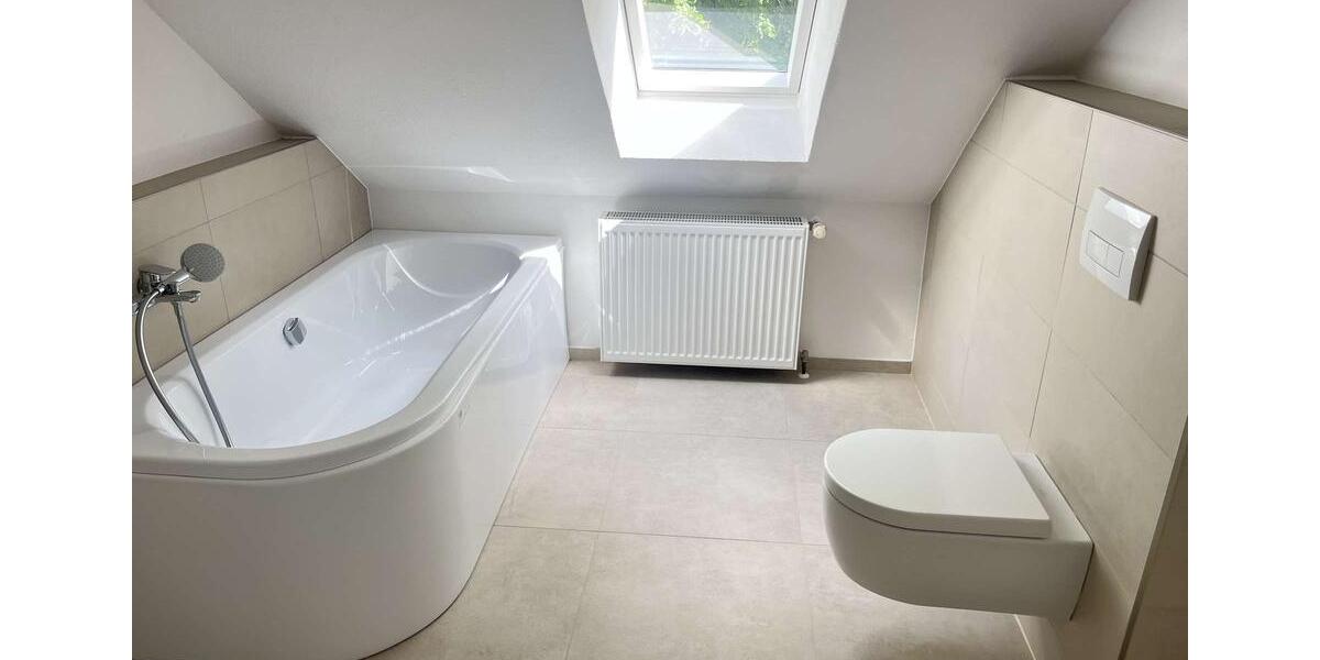 Dachgeschoßwohnung Uetze - 4 Zimmer, 78 m&sup2;, 690&euro; | Angebot:25401771