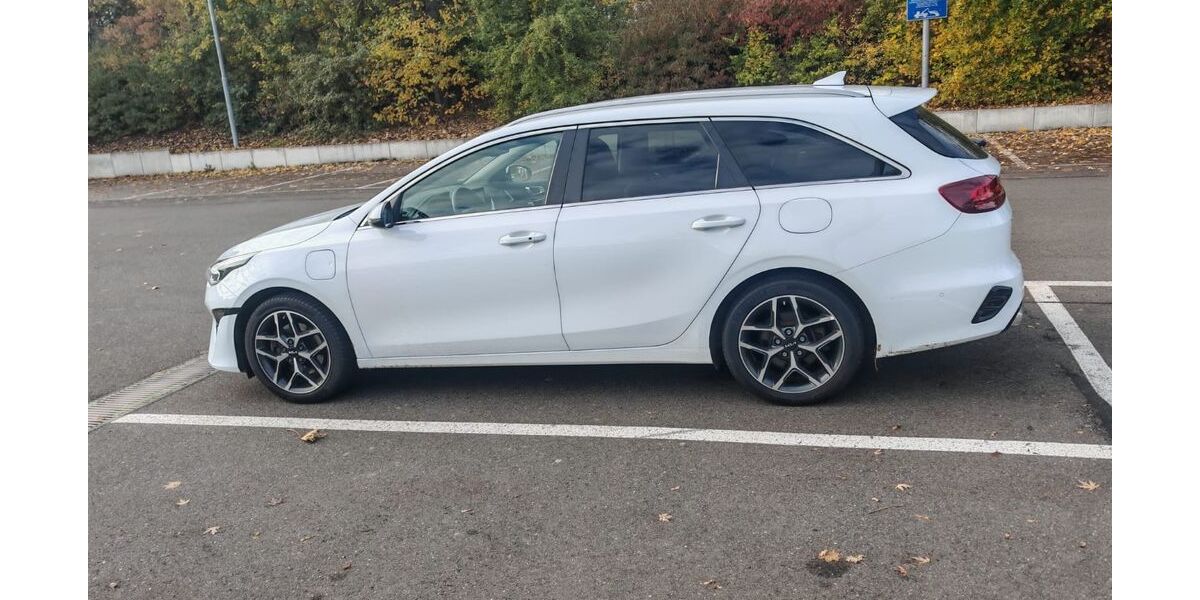 Kia ceed Sportswagon 84.000 km 18.800 &euro; Mainz 55130