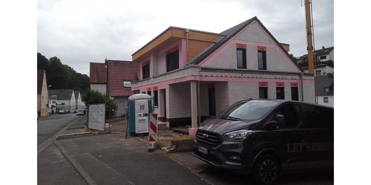 Doppelhaushälfte Aschaffenburg Damm - 5 Zimmer, 170 m&sup2;, 1.950&euro; | Angebot:24835502