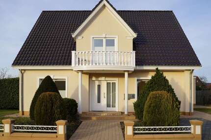 Haus Ahaus-Alstätte Alstätte - 9 Zimmer, 298 m&sup2;, 589.000&euro; | Angebot:24214726