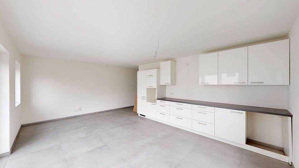 Dachgeschoßwohnung Pfaffenhofen - 3.5 Zimmer, 79 m&sup2;, 980&euro; | Angebot:26636060